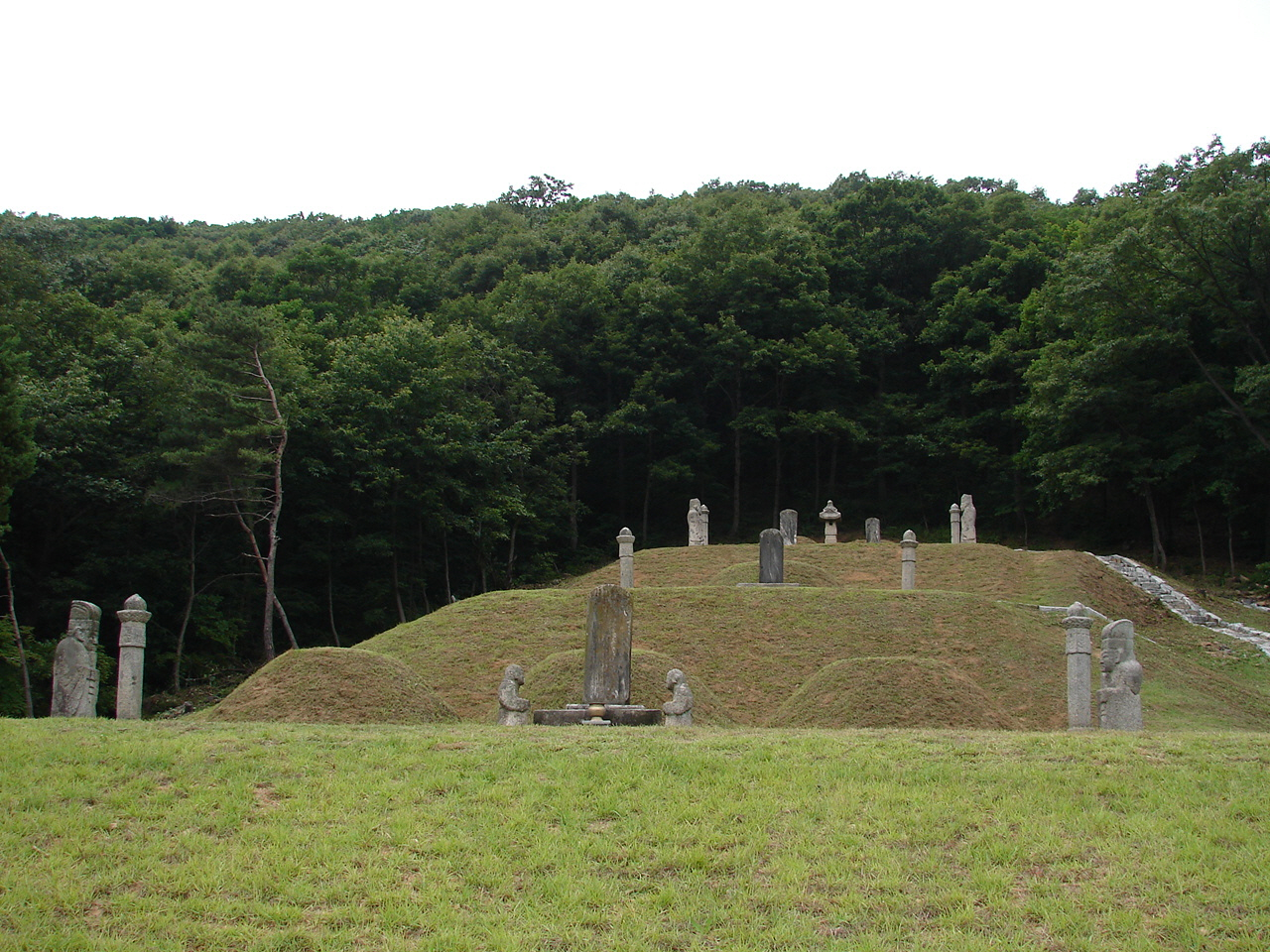 권율장군 묘 8